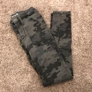 camo pants